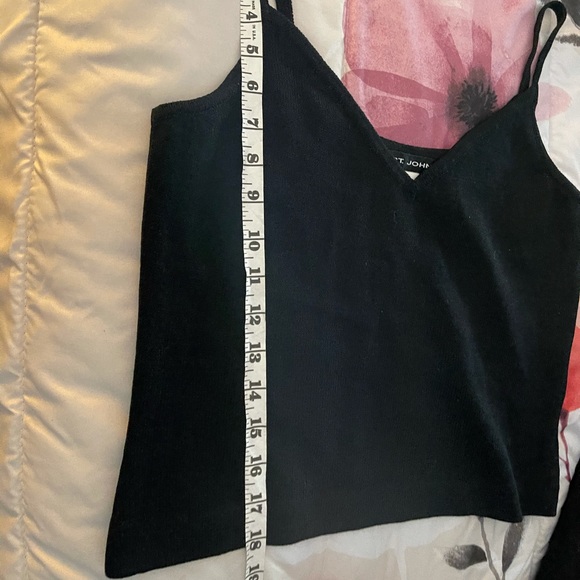 Designer Knitted tank top - Picture 6 of 6